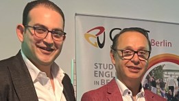  الدكتور أشرف منصور رئيس مجلس أمناء الجامعة الألمانية بالقاهرة