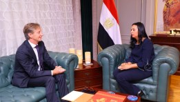 مايا مرسي واليساندرو فراكاسيتي