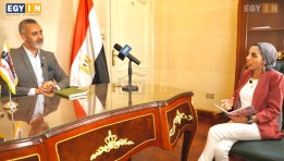محررة «إيجي إن» مع أحمد السيد مساعد رئيس حزب العدل للعلاقات الخارجية