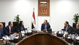 وزيرة التضامن الاجتماعي ورئيس الوزراء