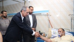  وزير الاتصالات