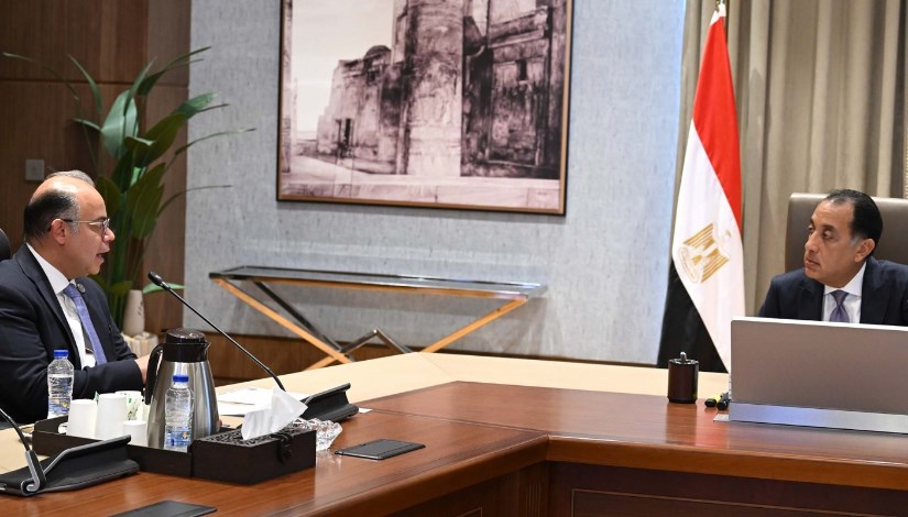 جانب من الاجتماع جانب من الاجتماع