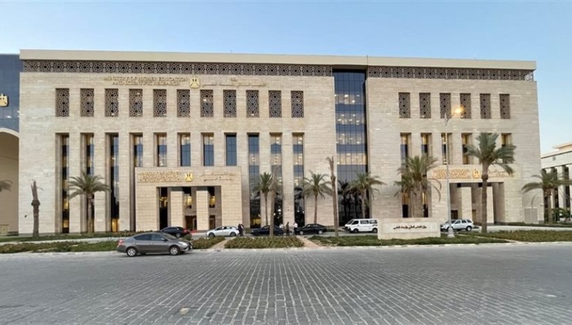 جامعة الأقصر الأهلية