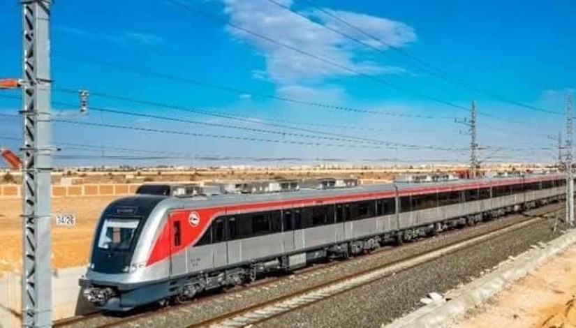 القطار الكهربائي القطار الكهربائي