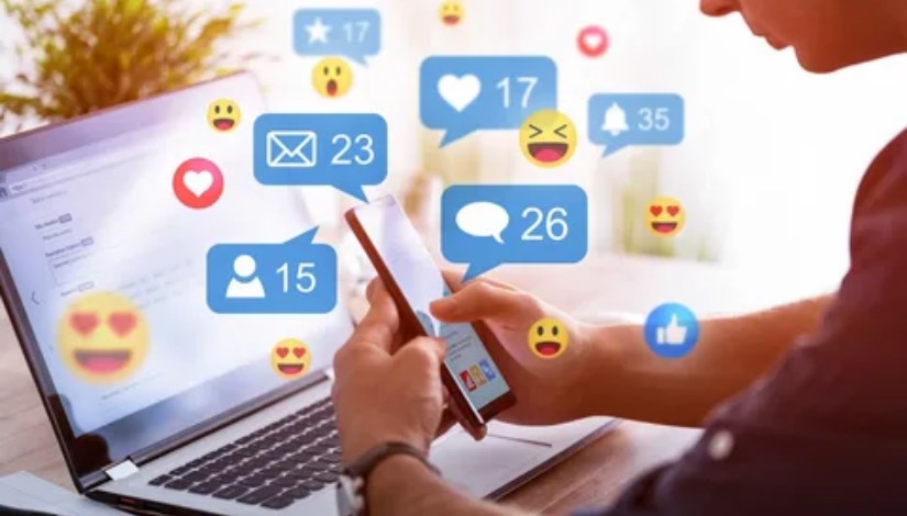 صناع المحتوى على فيسبوك صناع المحتوى على فيسبوك