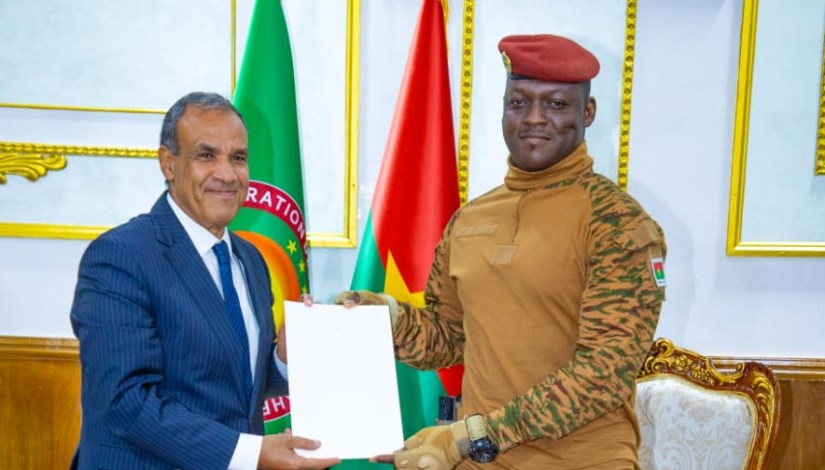 جانب من اللقاء جانب من اللقاء
