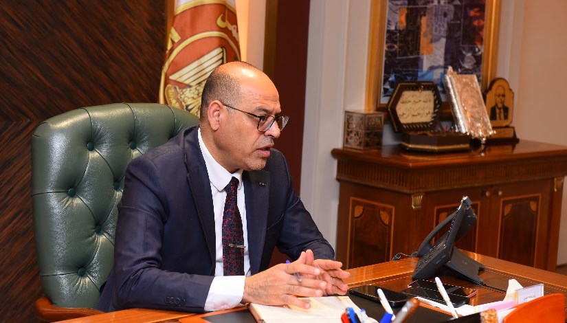 وزير العمل وزير العمل