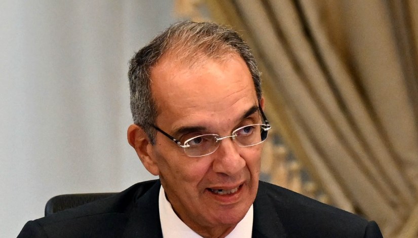 الدكتور عمرو طلعت الدكتور عمرو طلعت