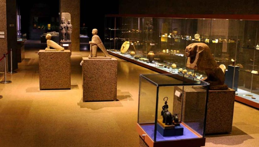 أسوان تتحول إلى معرض مفتوح أسوان تتحول إلى معرض مفتوح