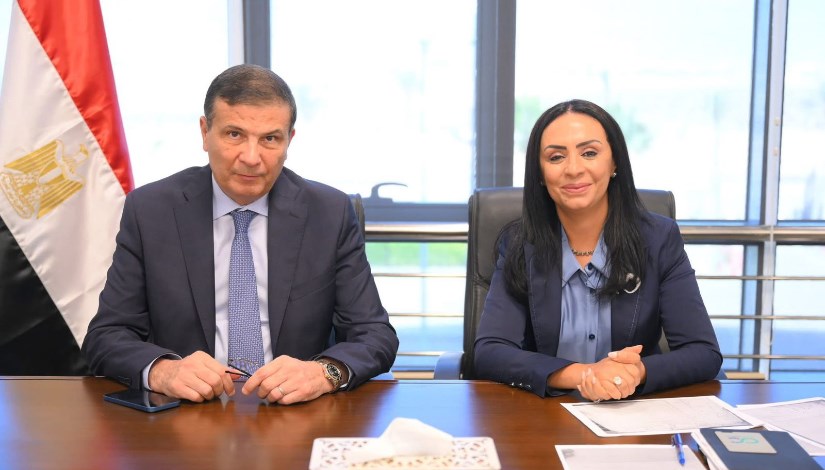 وزيرة التضامن ووزير الزراعة وزيرة التضامن ووزير الزراعة