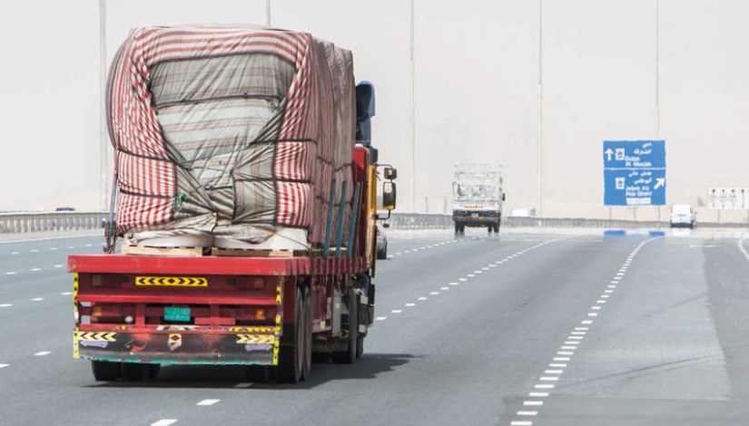 نقل البضائع بسيارات النقل الثقيل نقل البضائع بسيارات النقل الثقيل
