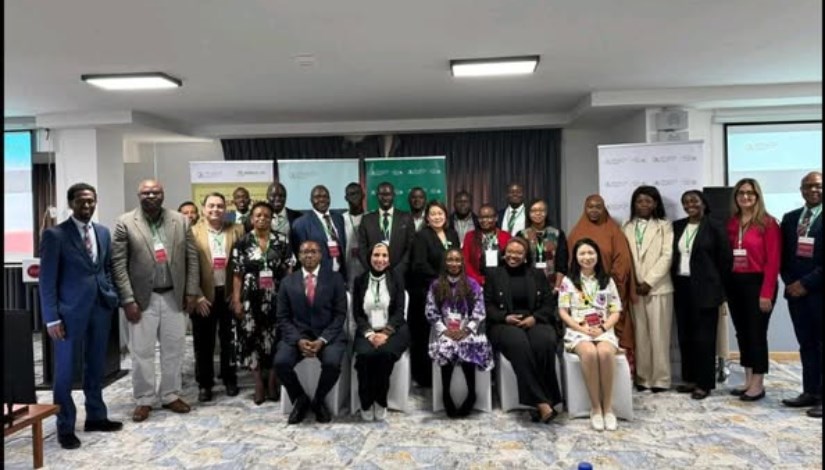 جانب من الورشة جانب من الورشة