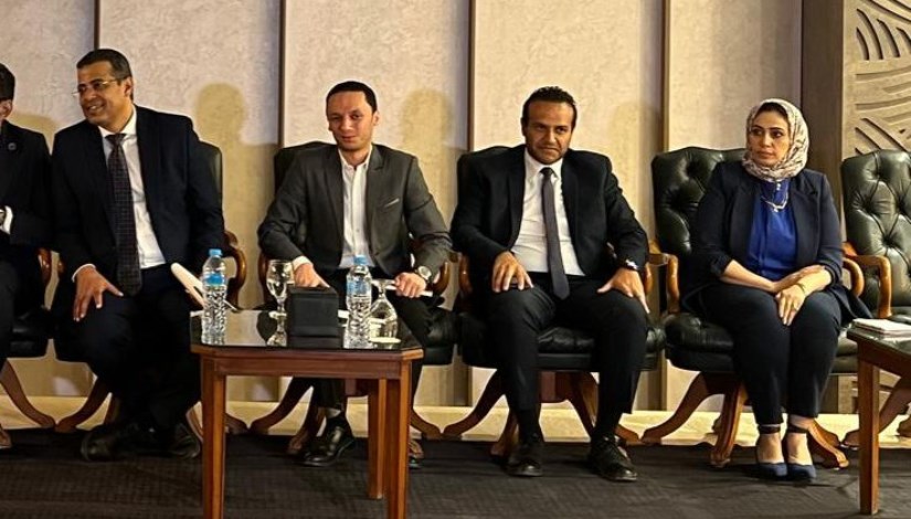 جانب من المؤتمر جانب من المؤتمر