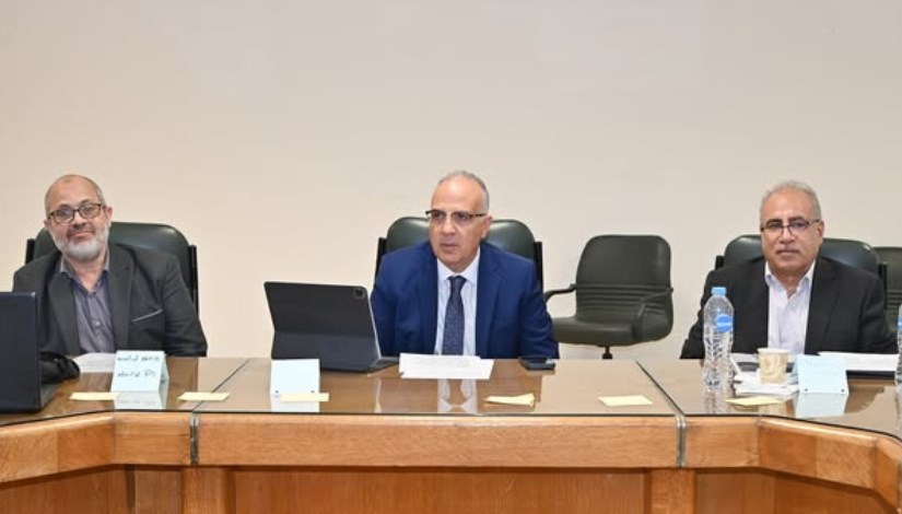 جانب من الورشة جانب من الورشة