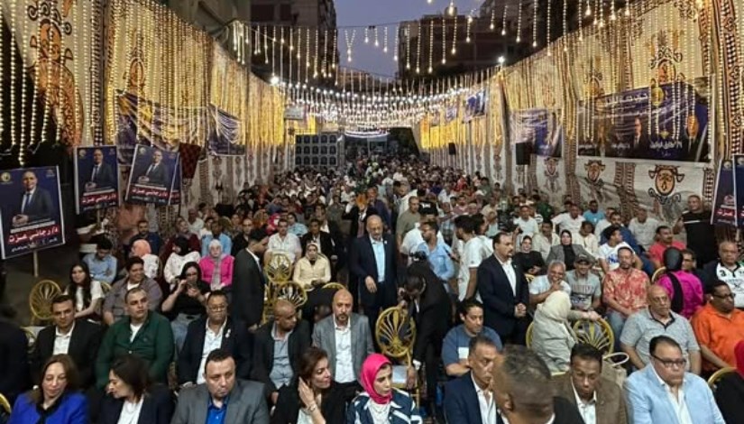 لقاءً جماهيريًا لقاءً جماهيريًا