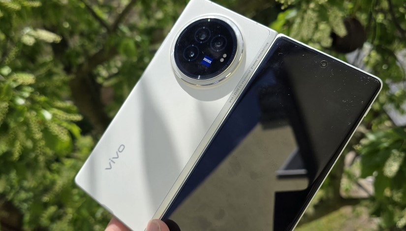 هاتف Vivo X Fold 5 هاتف Vivo X Fold 5