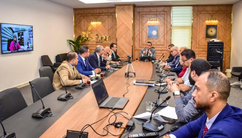 وزير الإسكان وزير الإسكان