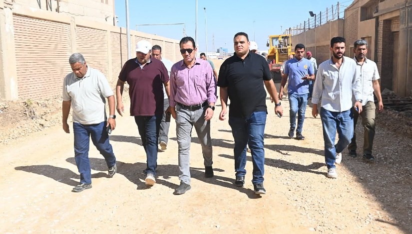 وزير الإسكان 