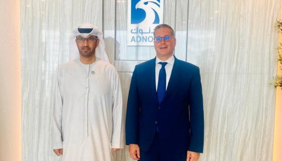 وزير البترول والرئيس التنفيذي لشركة بترول أبوظبي الوطنية
