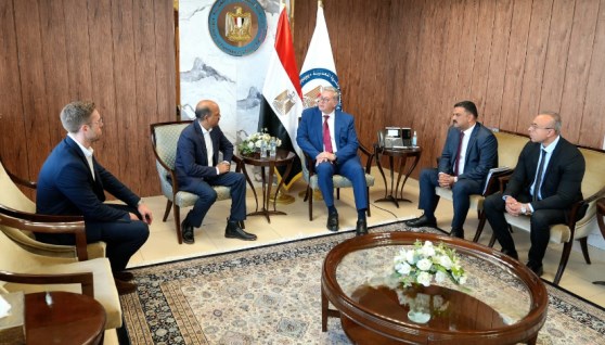 وزير البترول ونائب رئيس شركة إنترناشوينال ريسورسز هولدنج