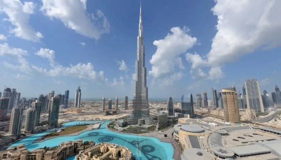 دبي تتسارع بنمو اقتصادي 4% على أساس سنوي 