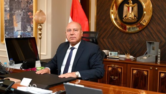 الفريق المهندس كامل الوزير نائب رئيس مجلس الوزراء للتنمية الصناعية وزير الصناعة والنقل