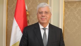الدكتور أيمن عاشور وزير التعليم العالي والبحث العلمي