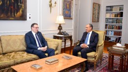 وزير الخارجية ورئيس الجهاز المركزي للتنظيم والإدارة