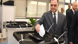 وزير الداخلية يدلي بصوته في انتخابات مجلس الشيوخ