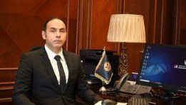 الدكتور إسلام عبد العظيم عزام