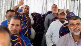 أبناء الجالية المصرية بالكويت في أتوبيس خاص