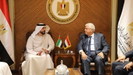 وزير التعليم العالي والشيخ خليفة بن محمد بن خالد آل نهيان