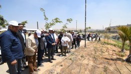 وزير الإسكان يتفقد مكونات مشروع حدائق "تلال الفسطاط"