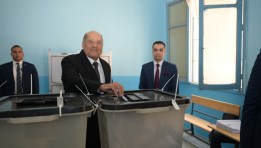  المستشار عبد الوهاب عبد الرازق - رئيس مجلس الشيوخ