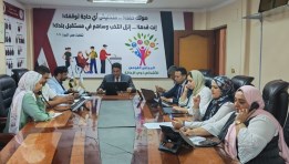 جانب من متابعة سير عملية الاقتراع في اليوم الأول من انتخابات مجلس الشيوخ