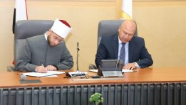 الفريق المهندس كامل الوزير نائب رئيس مجلس الوزراء للتنمية الصناعية وزير الصناعة والنقل والدكتور أسامة الأزهري وزير الأوقاف