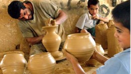 المشروعات الصغيرة واليدوية