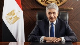 شريف فتحي وزير السياجة والآثار