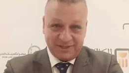  مدحت شنودة رئيس بيت المصريين في السويد