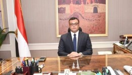 وزير الإسكان والمرافق 