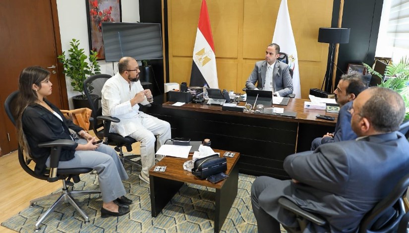 جانب من الاجتماع جانب من الاجتماع