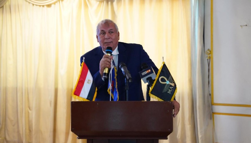محافظ الوادي الجديد