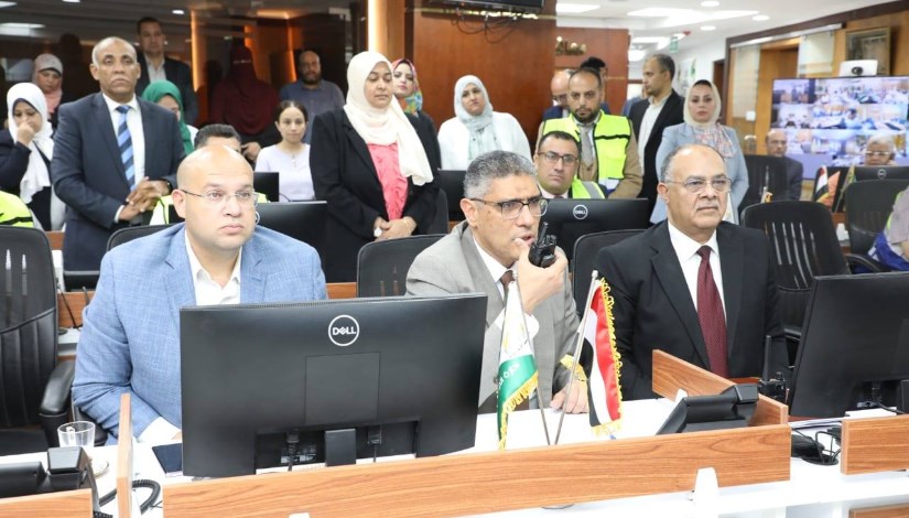 محافظ الجيزة يتابع انتخابات مجلس الشيوخ محافظ الجيزة يتابع انتخابات مجلس الشيوخ