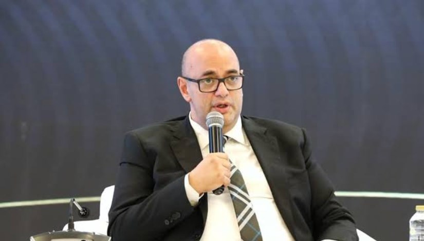 المهندس معتز عاطف المهندس معتز عاطف