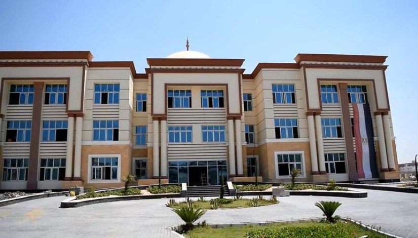 الجامعات الأهلية 