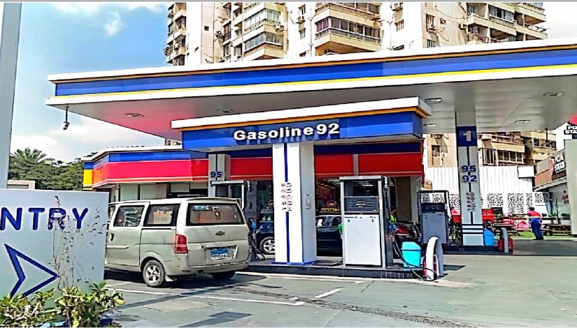جانب من حملات هيئة البترول الرقابية جانب من حملات هيئة البترول الرقابية