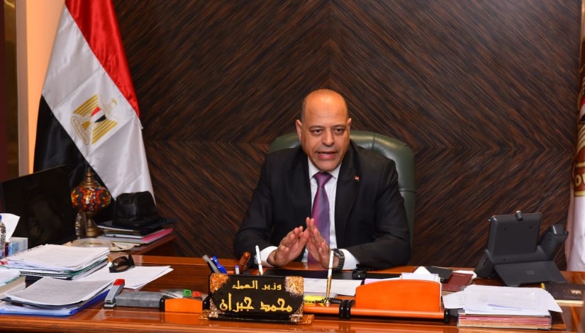 وزير العمل محمد جبران وزير العمل محمد جبران