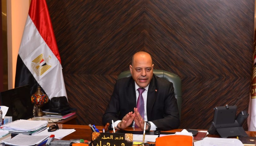وزير العمل محمد جبران وزير العمل محمد جبران