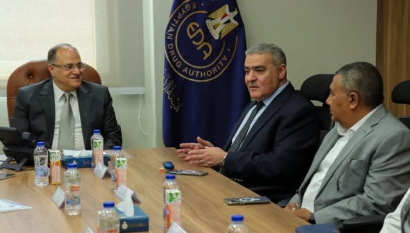 اجتماع هيئة الدواء مع الشركة المصرية لتجارة الأدوية