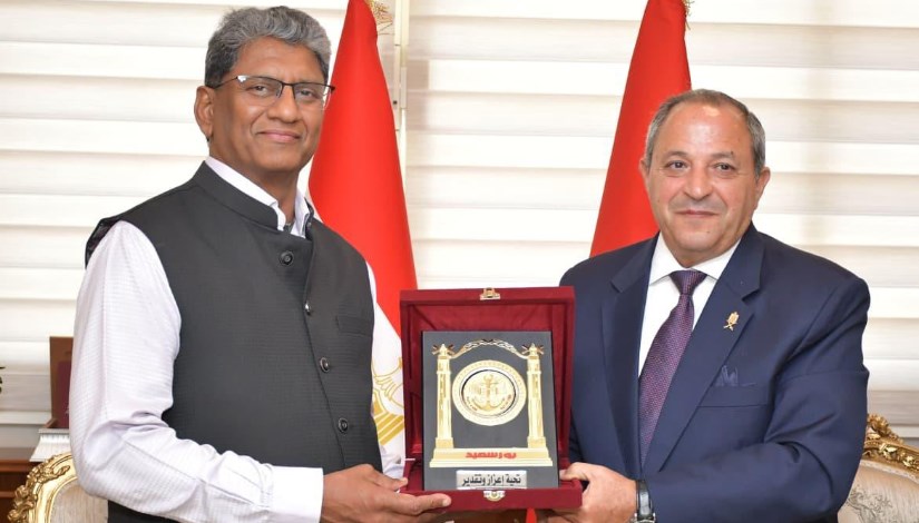 محافظ بورسعيد وسفير الهند